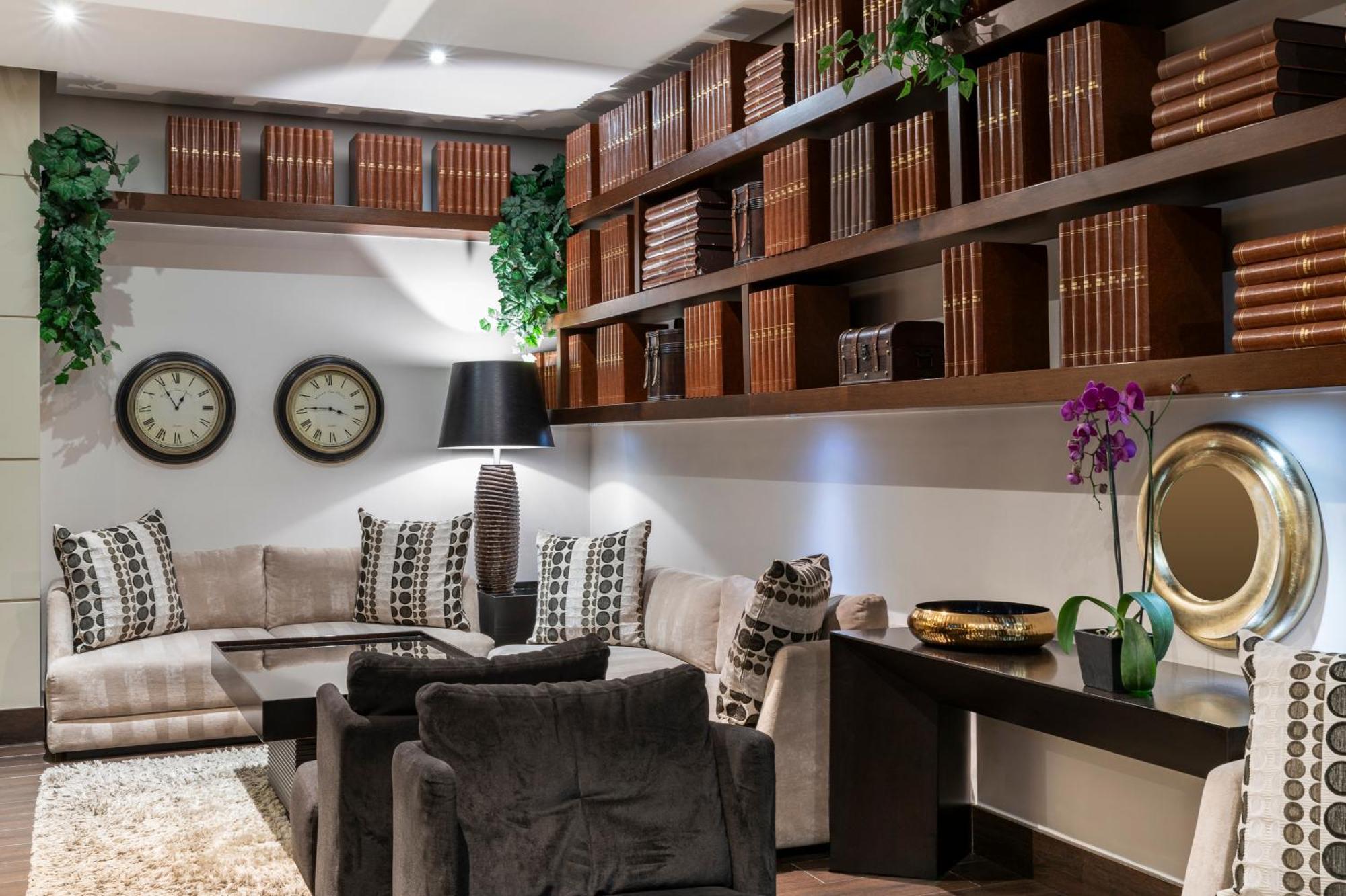 93 Luxury By Preferred 5* Bogotá